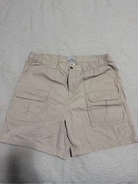 croft & barrow Tan Cargo Shorts with Front Flap Pockets